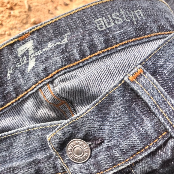 7 for All Mankind Austyn Jeans - Picture 8 of 13